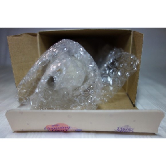 Precious Moments Growing in Grace Age 4 Blonde Girl with Doll 1994 - 136239 - Picture 10 of 12